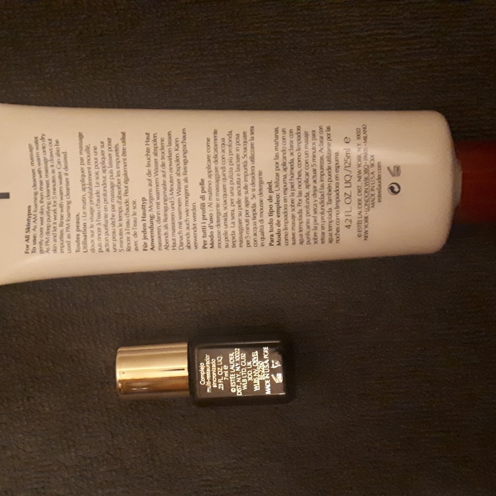 Estee Lauder bundle - Picture 2 of 2